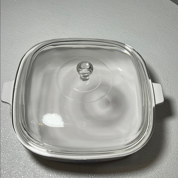 CorningWare White and Blue Floral Casserole with Glass Lid - Picture 3 of 6
